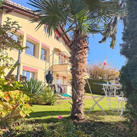 Hilterfingen On The Way To Interlaken * תון